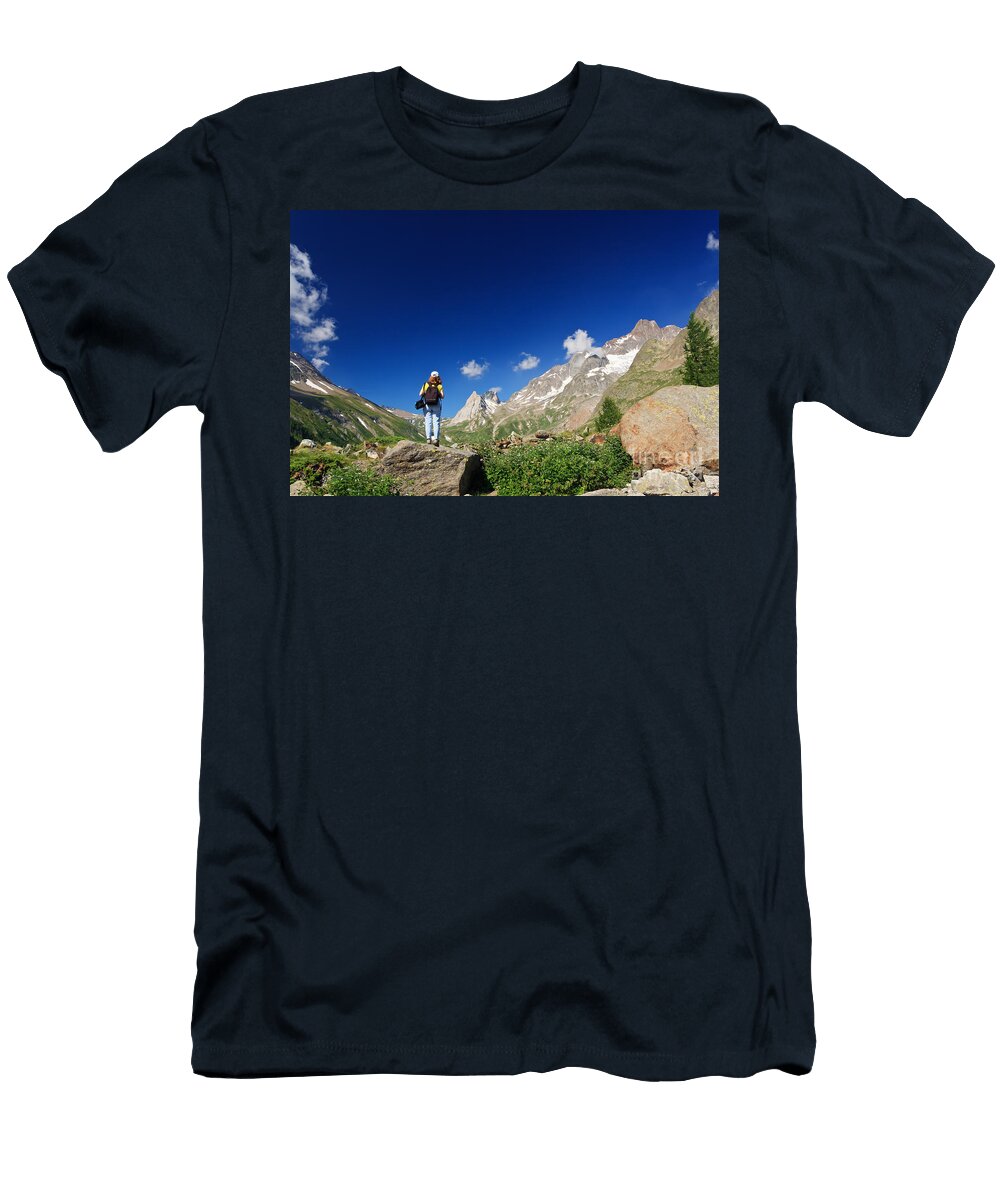 Hiker in Ferret Valley Antonio Scarpi T-Shirt